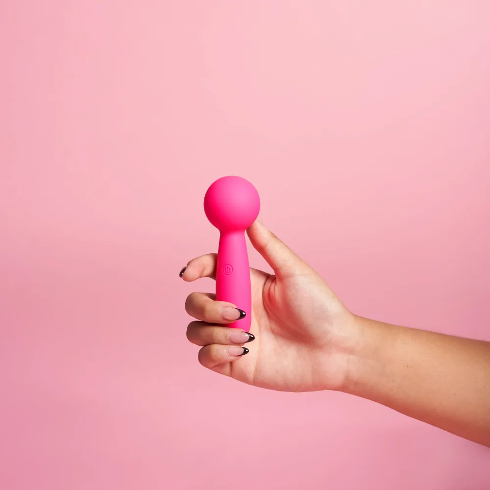 Lolly — in hand grip